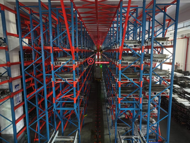 模具行业—堆垛机自动化立体库(图2) 模具行业—堆垛机自动化立体库(图2)